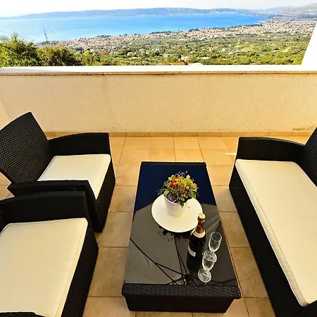 Βίλα Bobica Split *